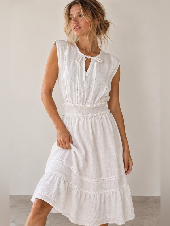 Rails Dresses & Skirts - Rails Ashlyn White Linen Blend Smocked Midi Dress Small
